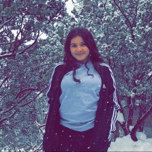 Meet your Posher, Andrea